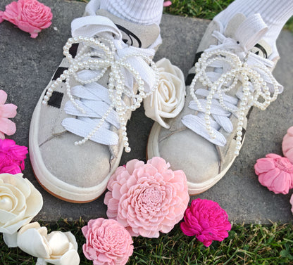 Charmuri cu aspect rafinat pentru încălțăminte și genți – set de 2 piese.