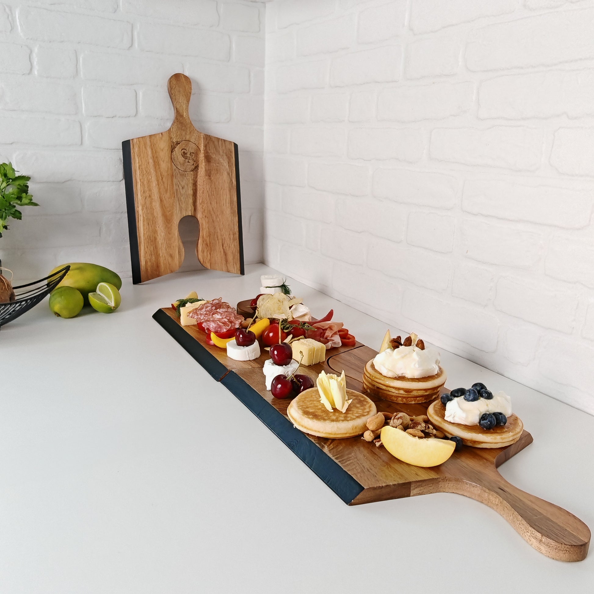 Set 3 platouri puzzle din lemn de acacia – design natural și versatil pentru servire - Platera Romania