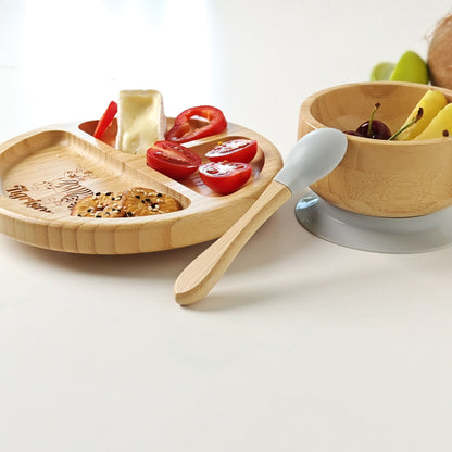 copil mănâncă singur farfurie antiderapantă BLW